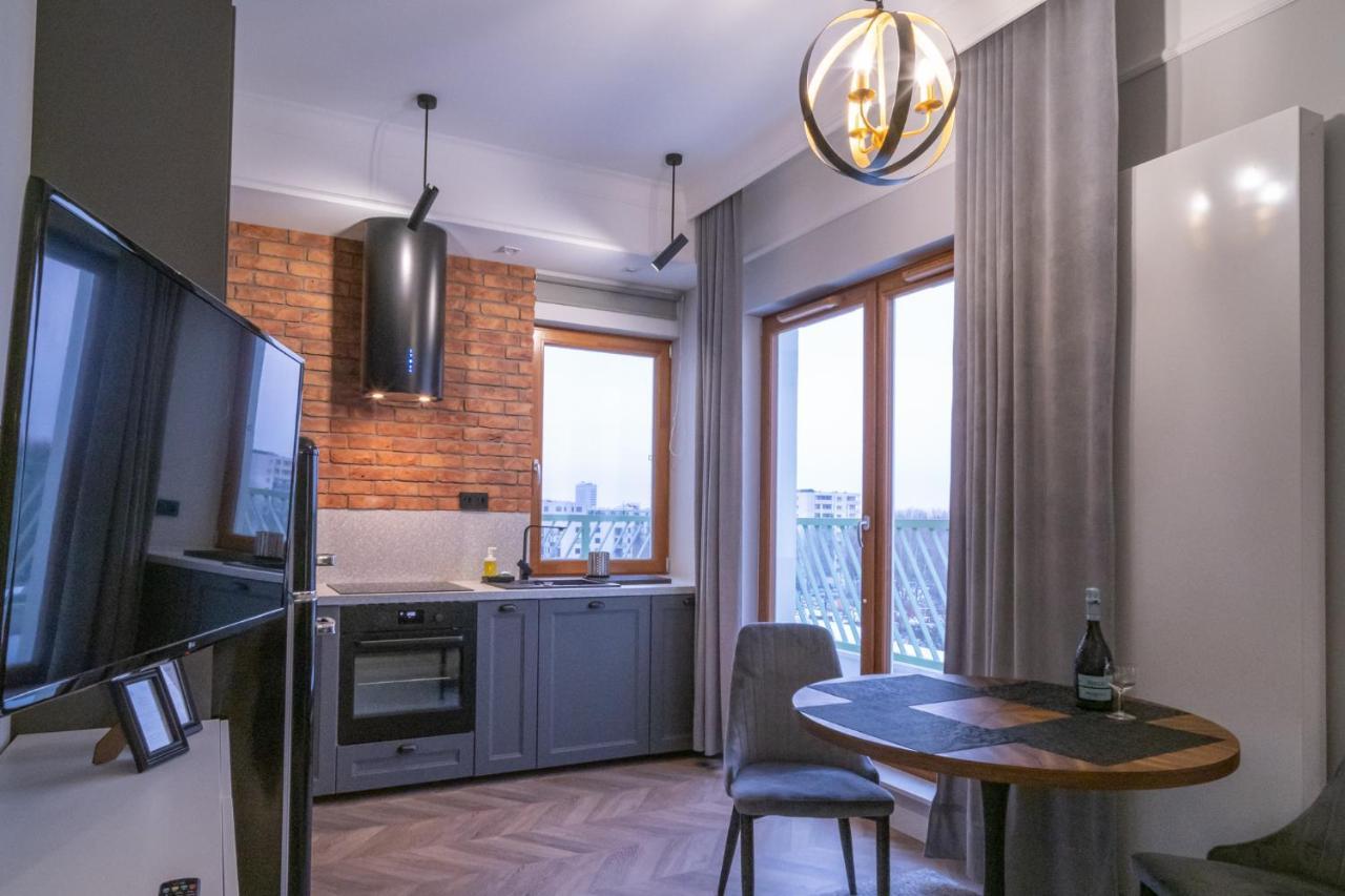 Labo Apartment Metro Mlociny Warsaw Exterior photo